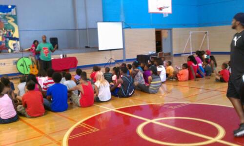 Music to Movement featuring Saul Paul - August 2013